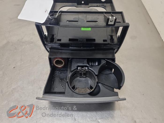 Bekerhouder van een Volkswagen Crafter, Auto-onderdelen, Gebruikt, -, Volkswagen, -