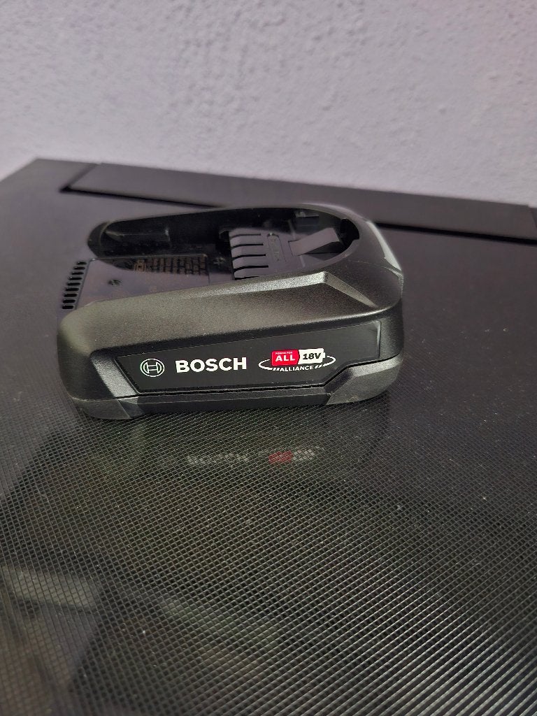 Bosch accu 18V 3.0 Ah All nieuw, Ophalen of Verzenden, Nieuw