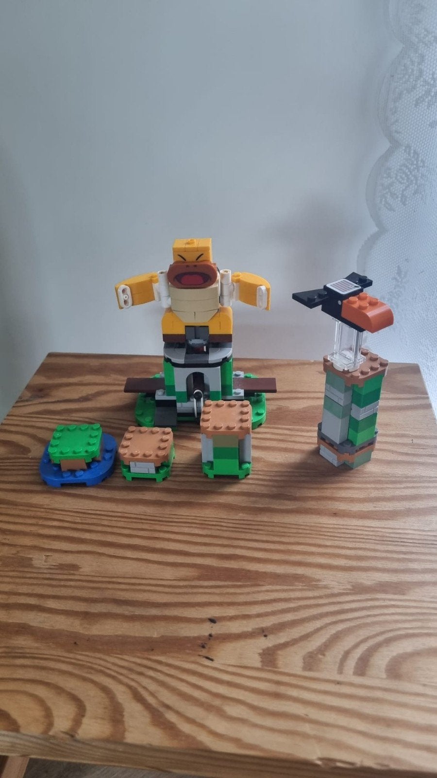 Mario lego, Ophalen