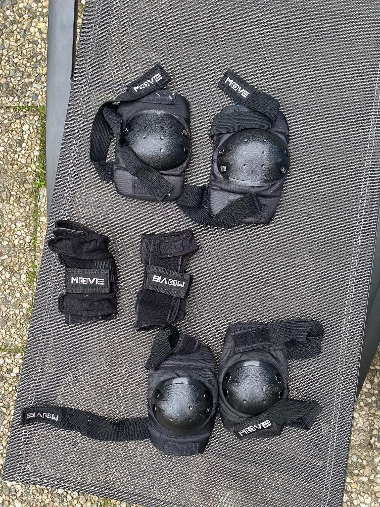 ***Move*** skeeler beschermingsset zwart in goede staat, Overige merken, Gebruikt, Kinderen, Ophalen of Verzenden