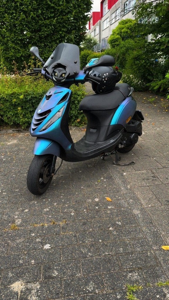 Piaggio Zip 4T iGet Euro 4 (2020), Ophalen, Maximaal 45 km/u, Zip, Zo goed als nieuw