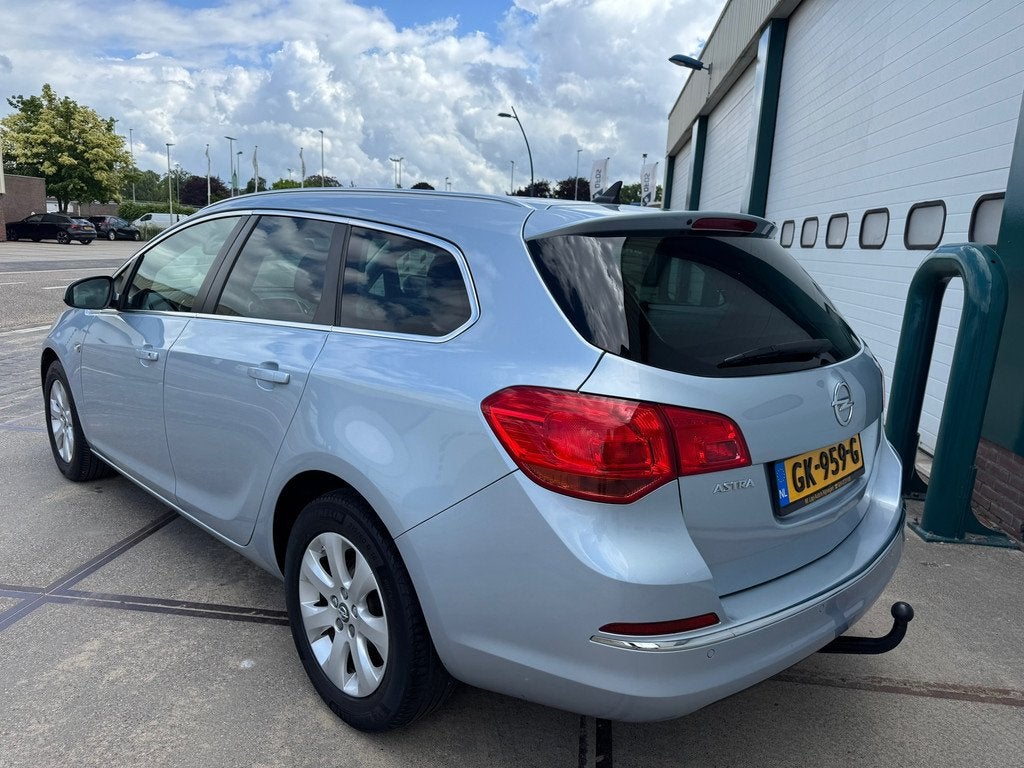 Opel Astra Sports Tourer 1.4 Turbo Edition, Voorwielaandrijving, Stof, 4 cilinders, Origineel Nederlands
