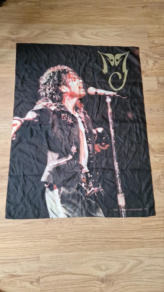 Michael Jackson postervlag 77x104cm zeldzaam eind jaren 90, Ophalen of Verzenden, Gebruikt, Poster, Artwork of Schilderij