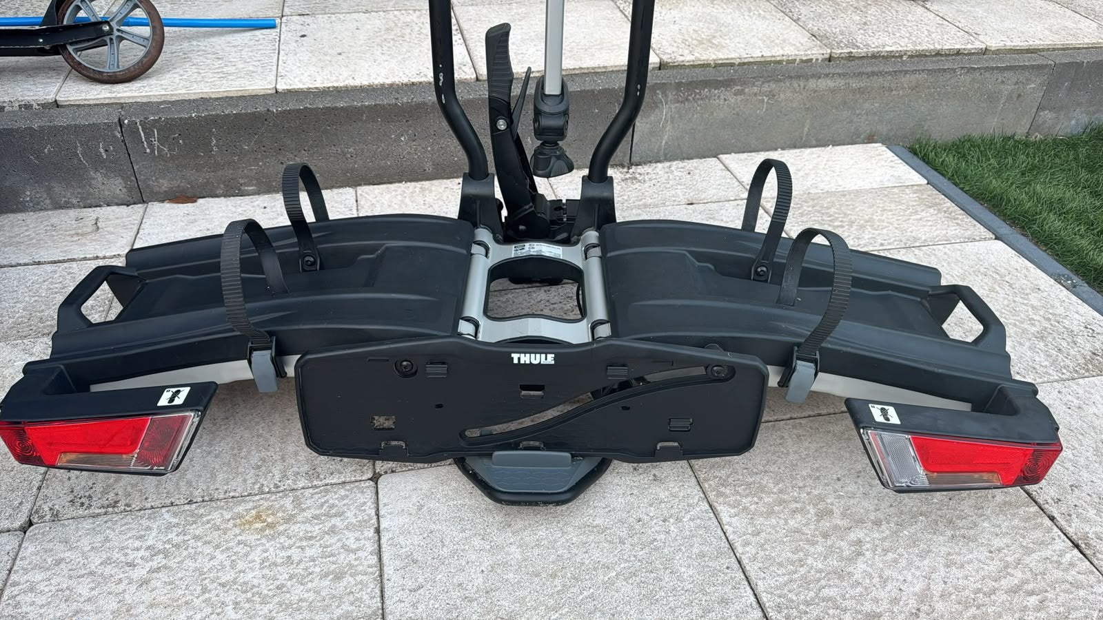 Thule 933 easyfold fietsendrager inklapbaar kantelbaar, Auto diversen, Ophalen, Gebruikt, Trekhaakdrager