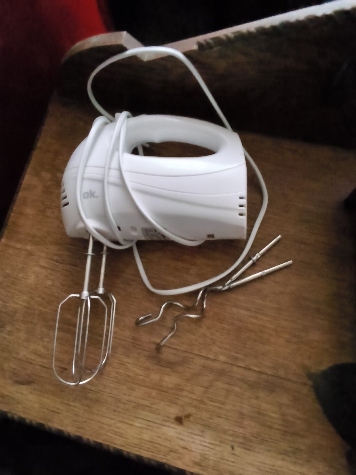 OK. Handmixer - Wit, met gardes en deeghaken, Ophalen of Verzenden, Gebruikt