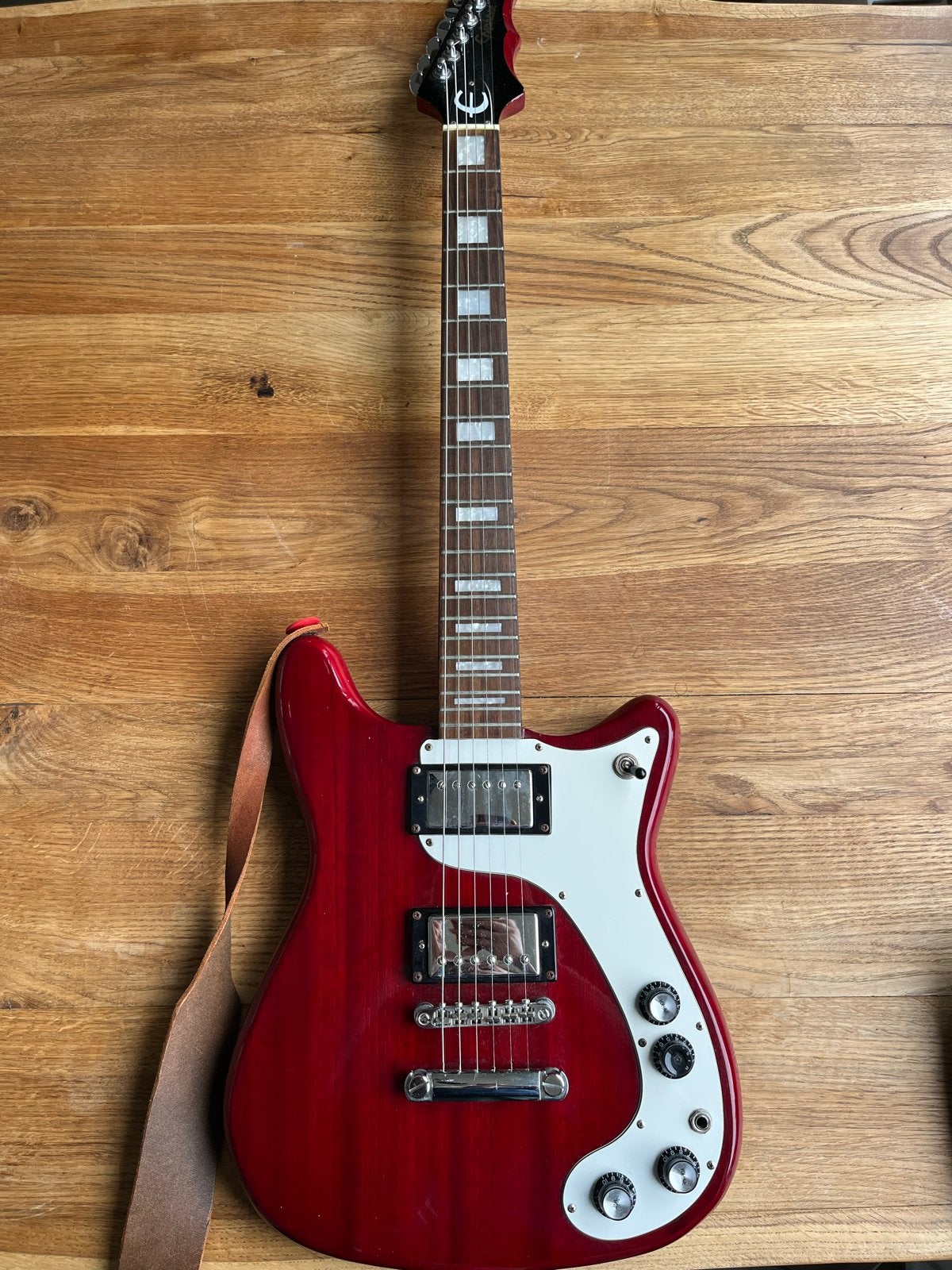 Epiphone Wilshire Pro 2007 – Cherry Red, Ophalen, Gebruikt, Solid body, Epiphone