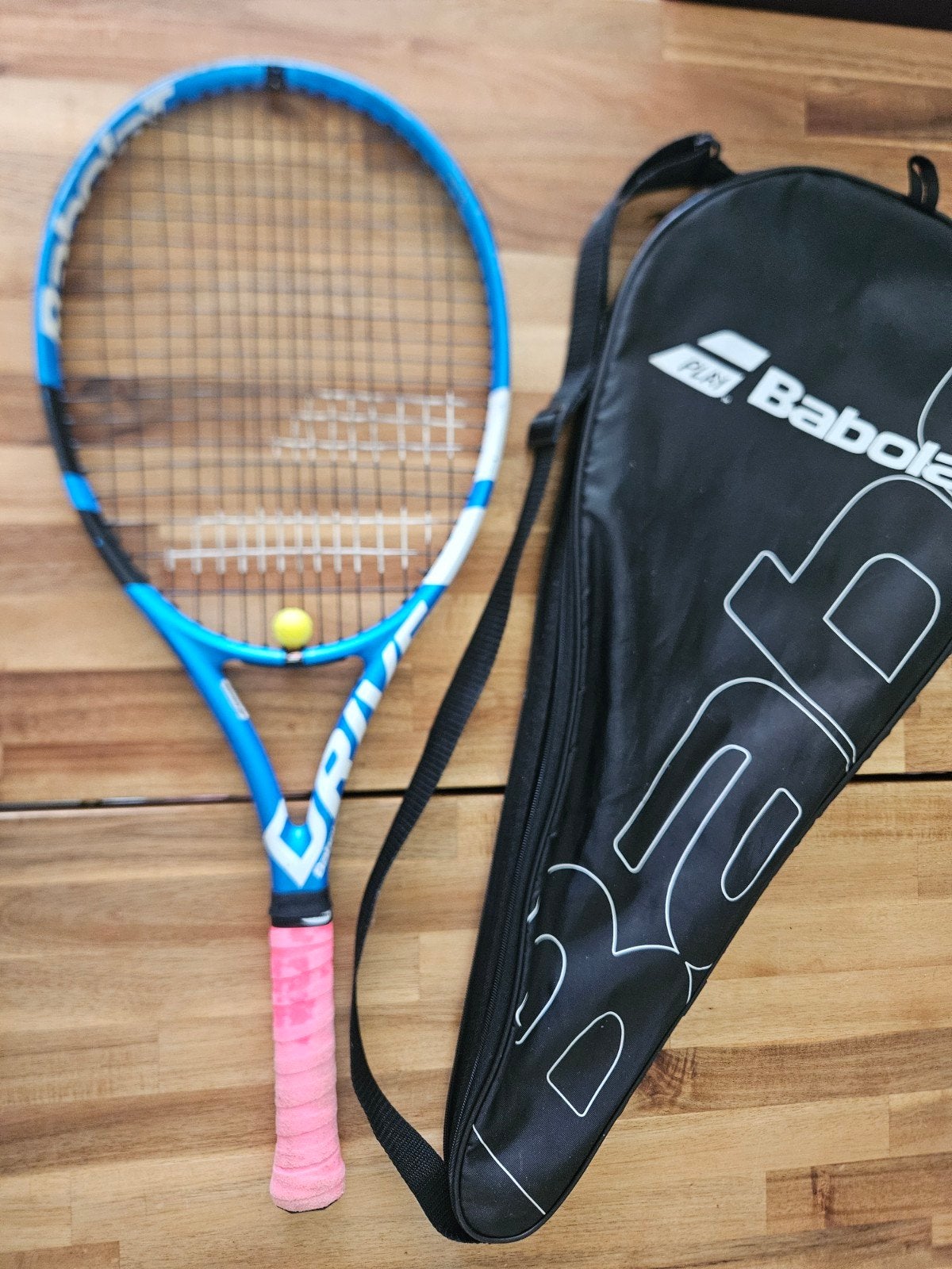 Babolat Pure Drive JR 26 Tennisracket met hoes, Sport en Fitness, Tennis, Ophalen of Verzenden, Gebruikt, Racket, Babolat