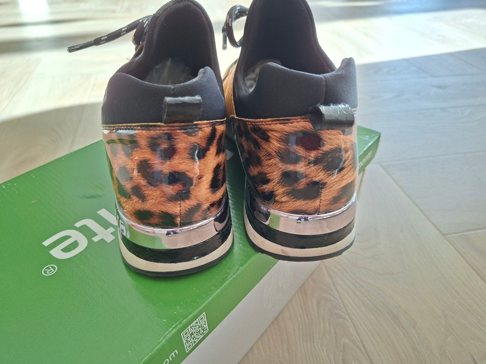 Dames sneakers van Remonte maat 40, Remonte, Ophalen of Verzenden, Sneakers of Gympen, Zo goed als nieuw
