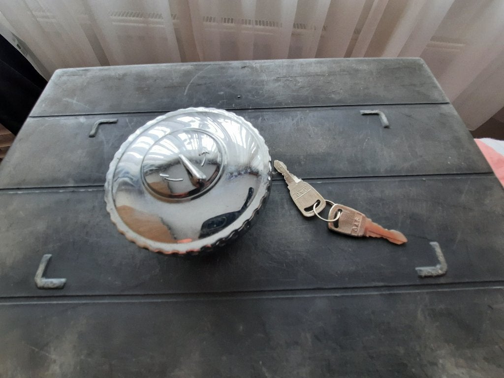 N.O.S oldtimer tankdop benzine dop bromfiets ? motor ? e.a, Ophalen, Nieuw, Overige typen, Overige merken