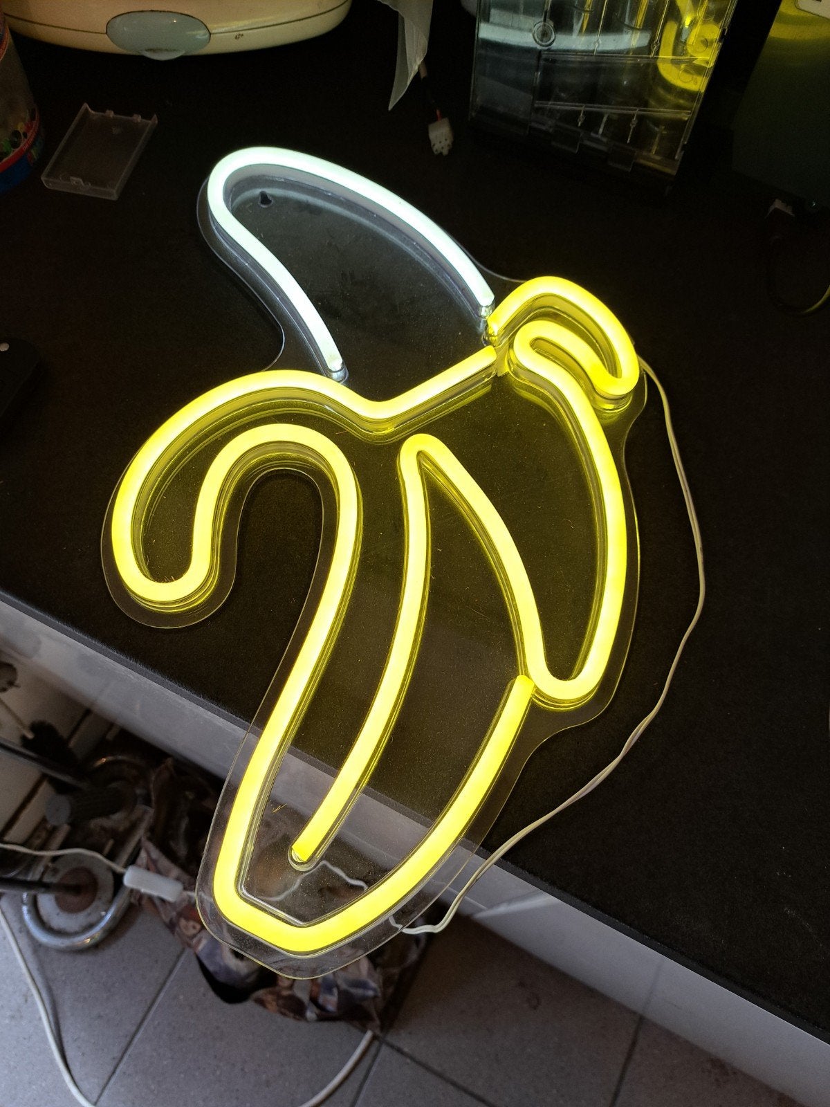 Neon verlichting Banaan, Ophalen