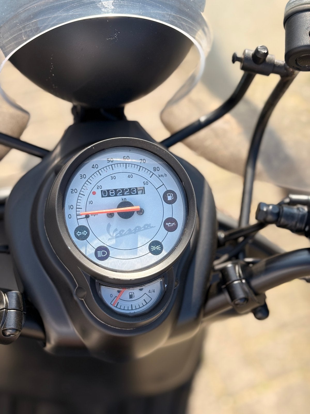 Matzwarte Vespa LX 25km/u - Zo goed als nieuw, Fietsen en Brommers, Scooters | Vespa, Ophalen of Verzenden, Zo goed als nieuw