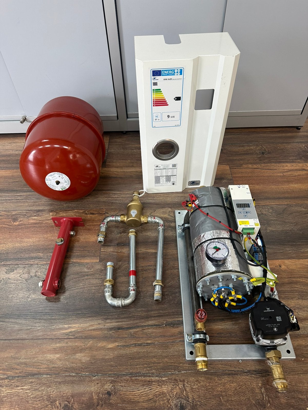 ELTERM Rotmistrz EKW AsBN elektrische cv-ketel 9 kW, Ophalen, -, -, Minder dan 20 liter