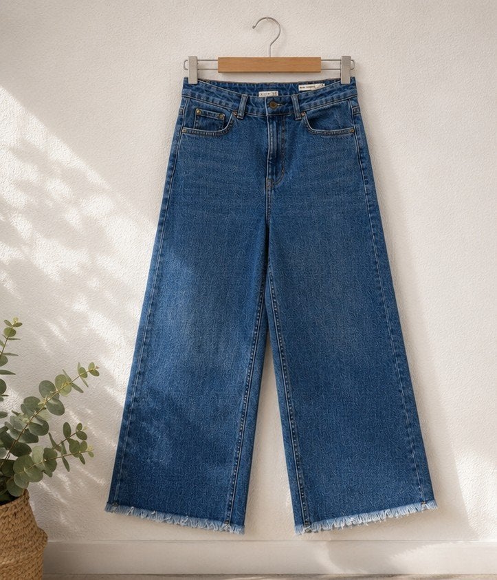 M&S Wide Leg Cropped Jeans - Maat 40 (UK 12) - Medium Indigo, Ophalen of Verzenden, Zo goed als nieuw, Blauw, W30 - W32 (confectie 38/40)