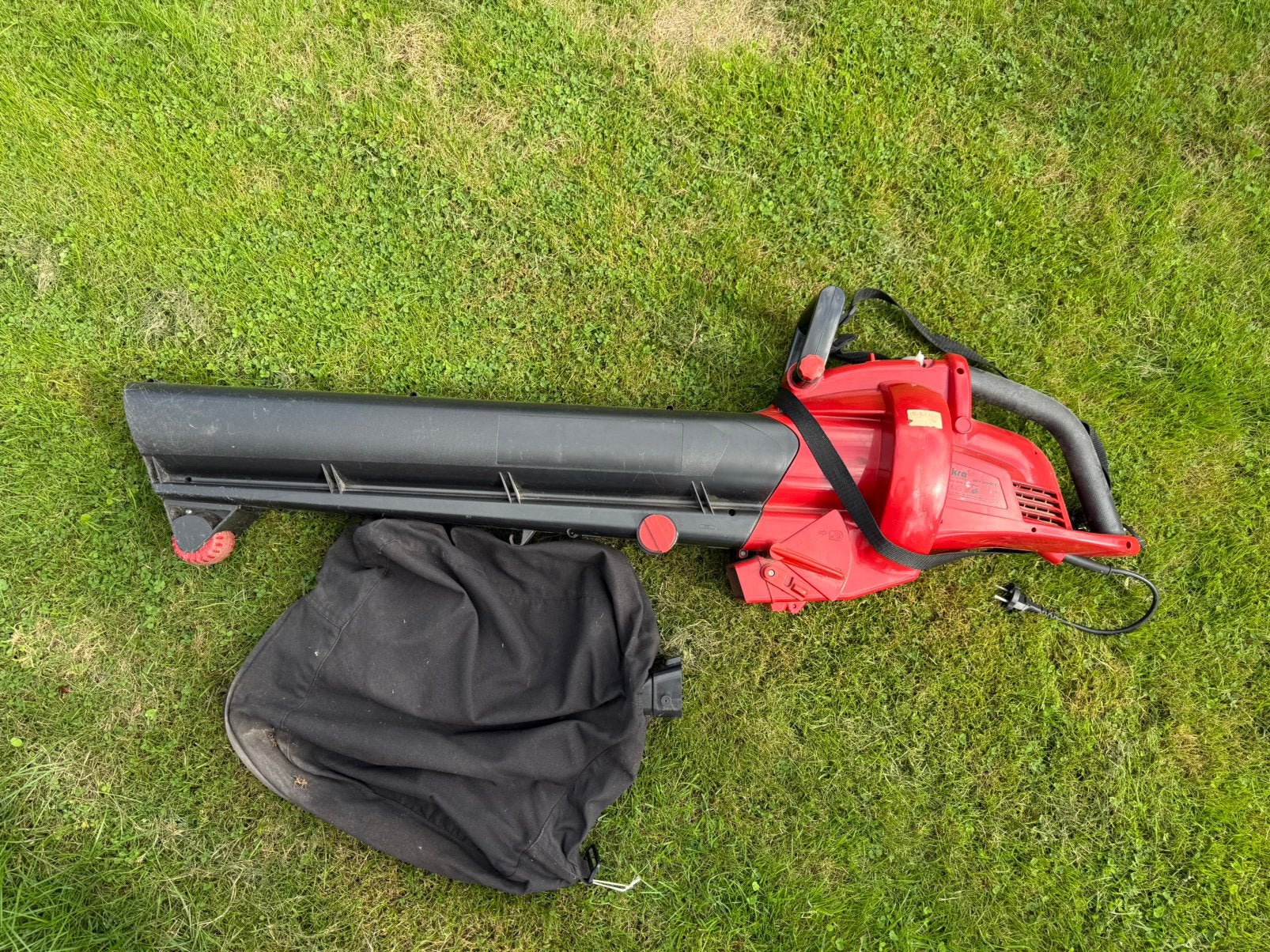 Ikra Bladblazer bladzuiger elektrische bladblazer, Tuin en Terras, Ophalen, Zo goed als nieuw, Elektrisch