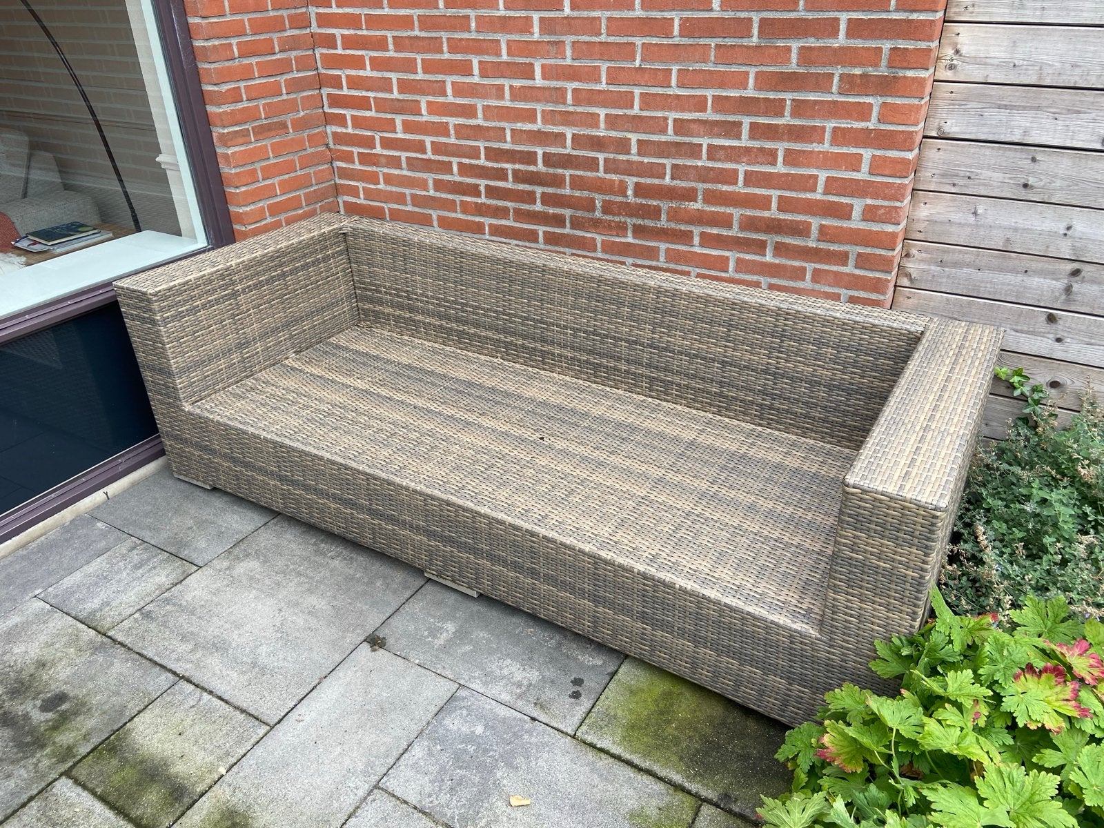 Rotan tuinbank met 2 hockers en antraciete kussens, Ophalen, Gebruikt, Rotan, 3 zitplaatsen