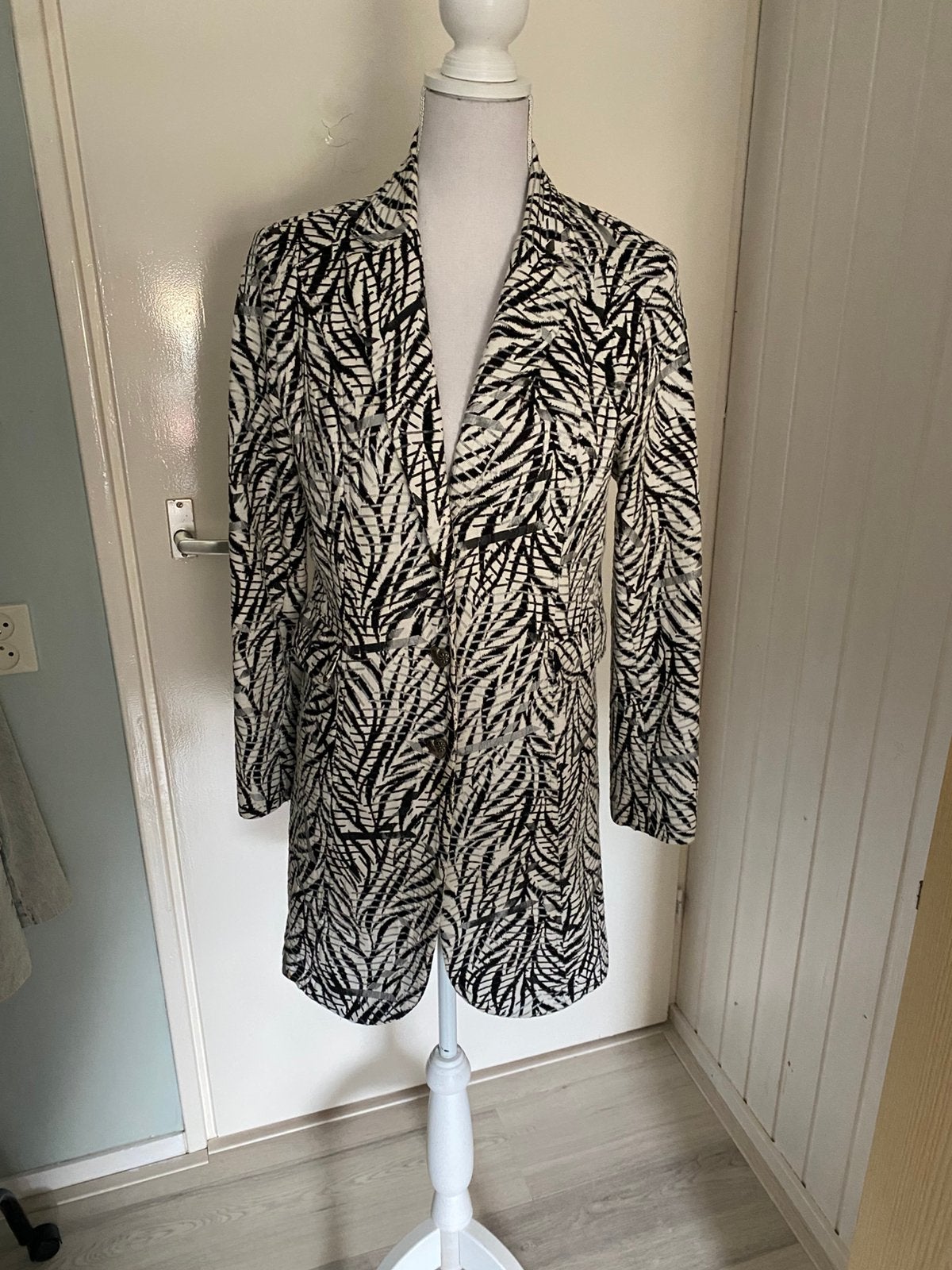 Mooie blazer Helena Hart maat L, Verzenden, Zo goed als nieuw, Zwart