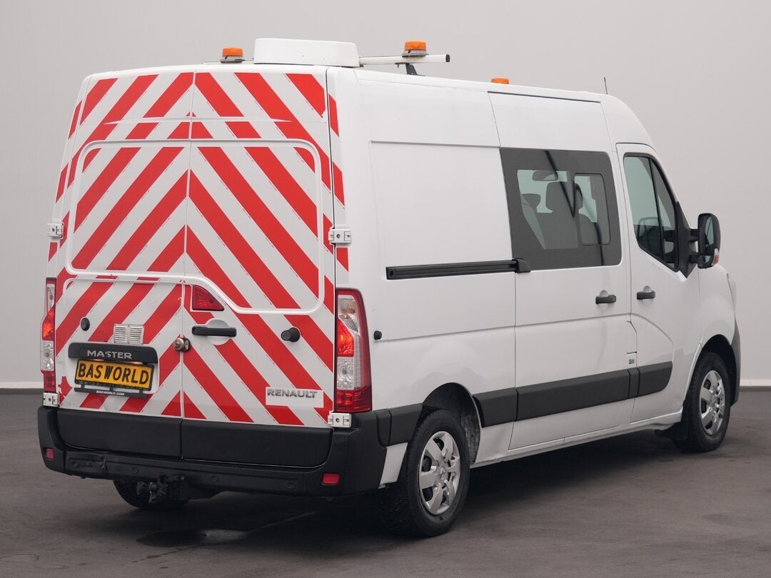 Renault Master 135PK 4X2 Gesloten bestelwagen Dubbel Cabine, 135 pk, Gebruikt, Euro 6, 4 cilinders