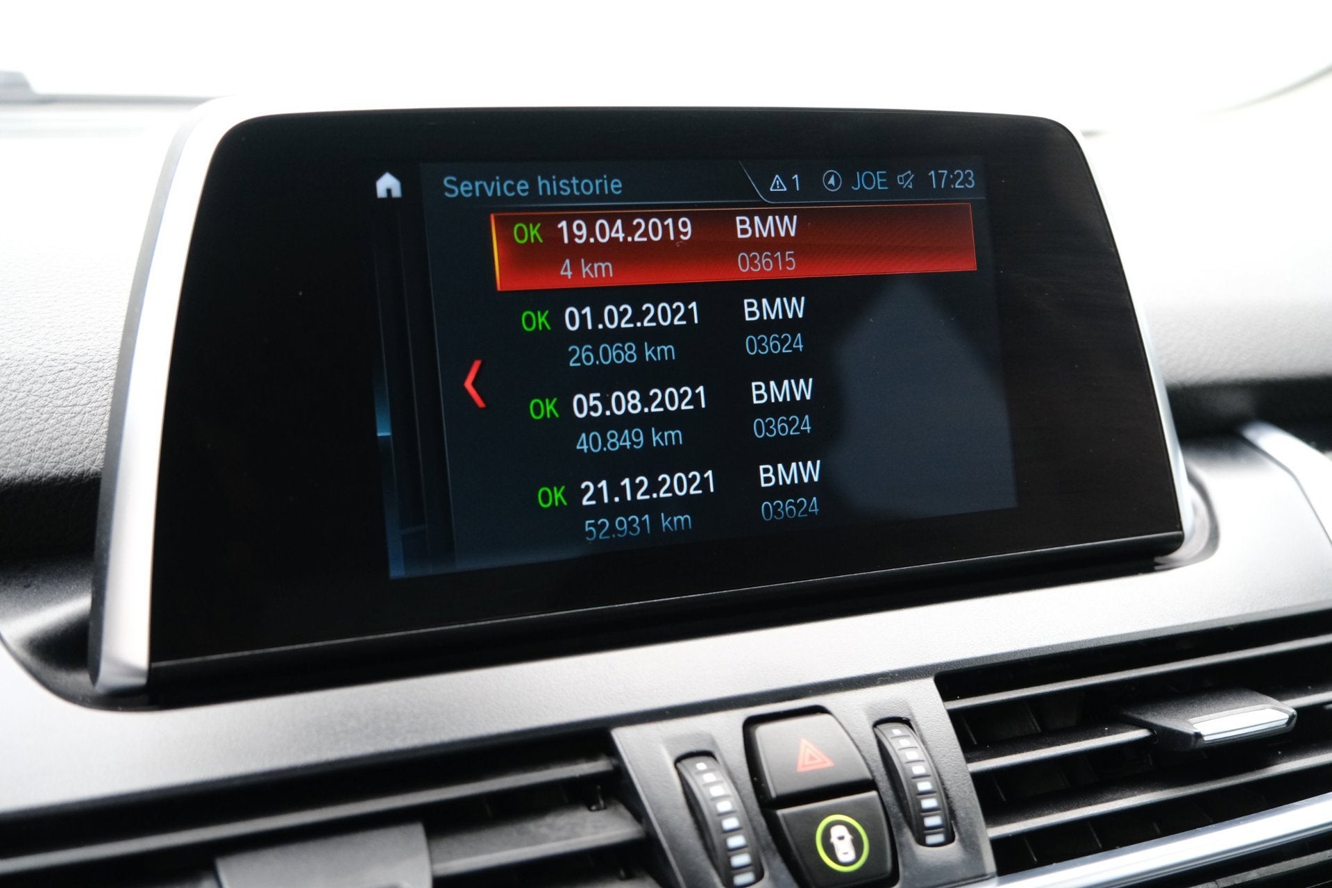 Foto 21 van BMW 2-serie Active Tourer 218i Executive Cam|Clima|LED