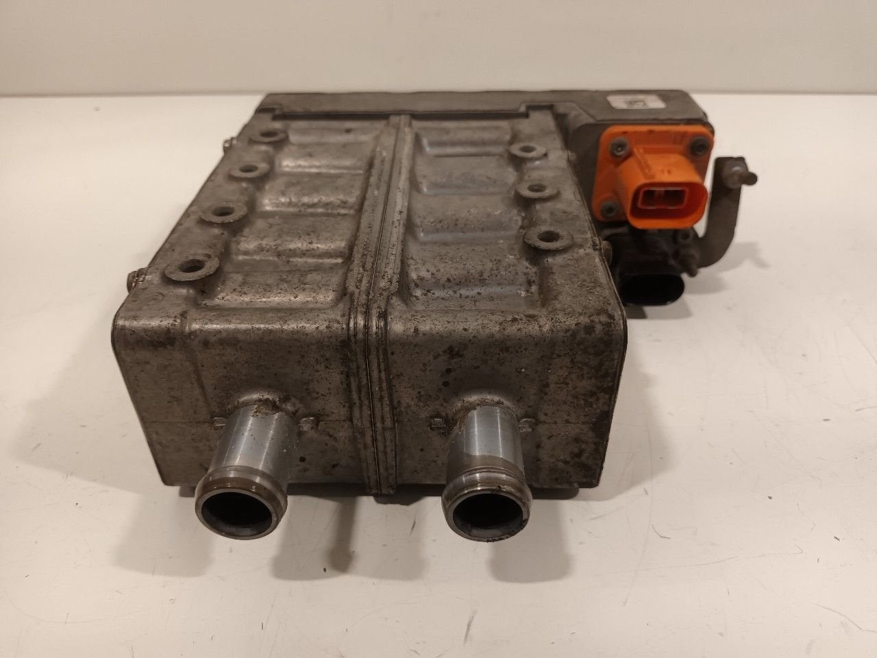 Standkachel Volkswagen Golf, Onderdelen@venauto.nl, Van der Ven Autorecycling B.V., Gebruikt, Ettenseweg 76, 4706 PB Roosendaal, The Netherlands