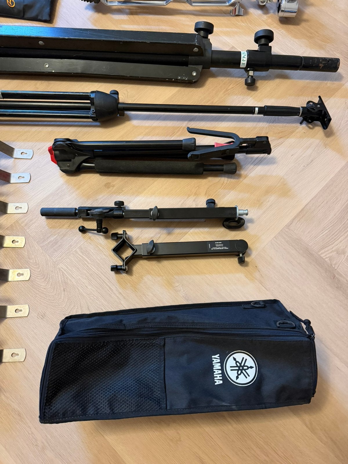 Heel veel percussie (oa LP castagnetten/timbales/cowbells….), Ophalen of Verzenden, Gebruikt, Trommel