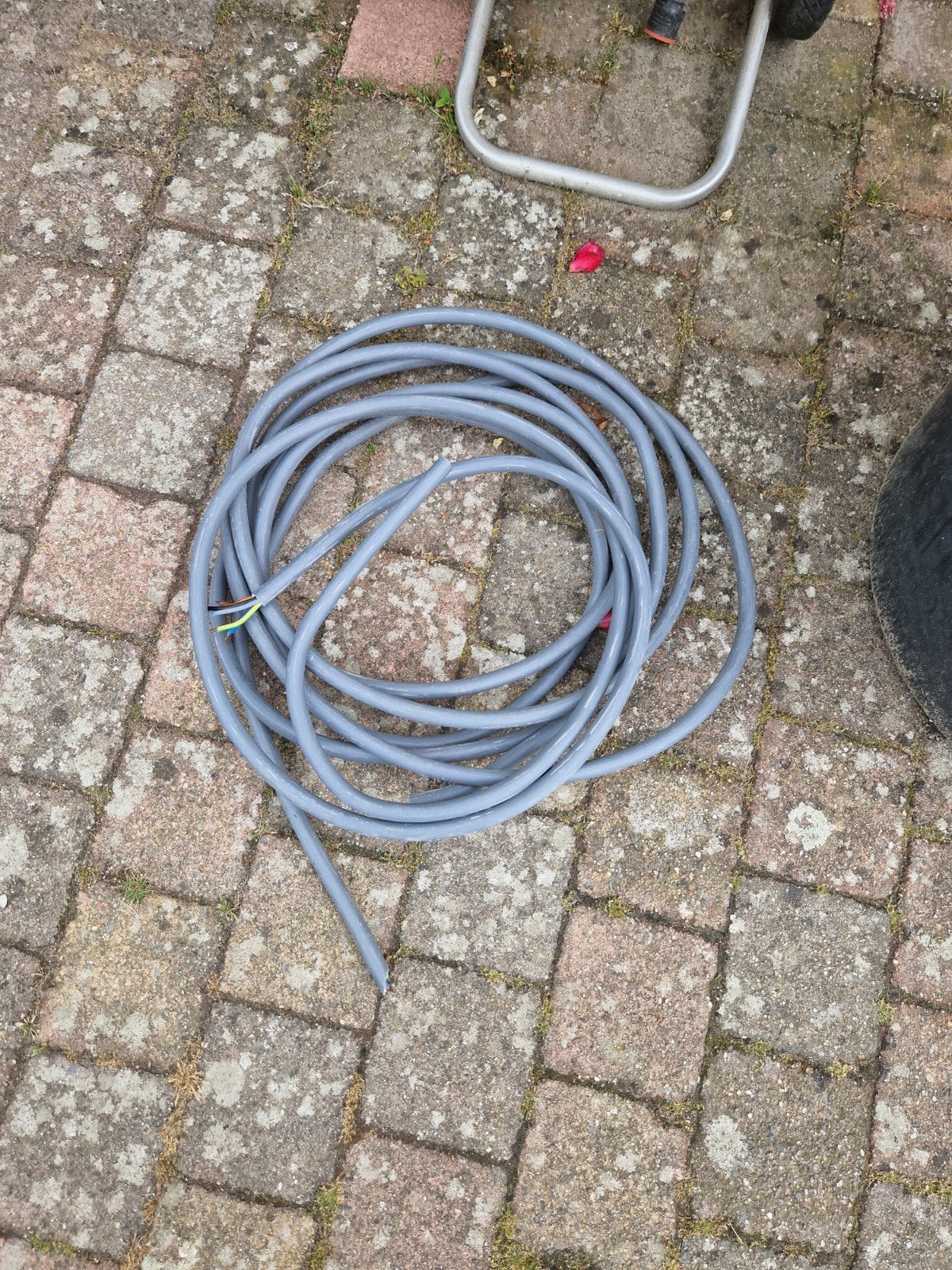 Ca 6 meter kabel. 5 aderig voor 3 fasen. 6 mm, Ophalen of Verzenden, Nieuw, Kabel of Snoer