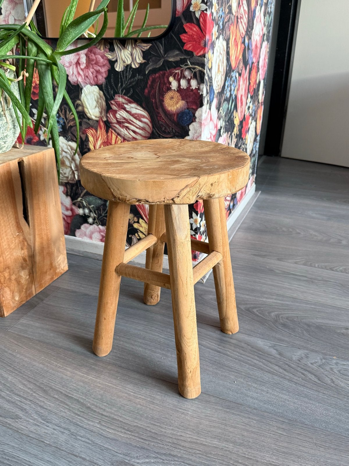 Massief mangohouten krukje, Ophalen of Verzenden, Gebruikt, Hout