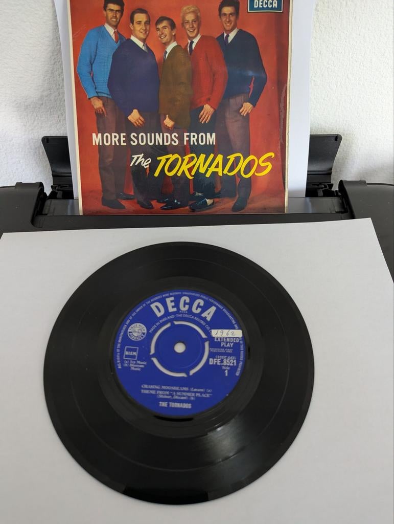 The Tornados - more sounds ( vinyl EP ), Cd's en Dvd's, Vinyl Singles, Ophalen of Verzenden, Gebruikt, Pop