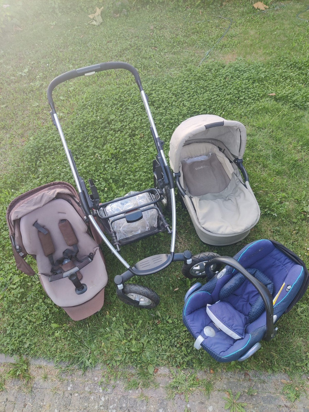 Complete kinderwagen set: wandelwagen, reiswieg, autostoel, Ophalen, Gebruikt, Verstelbare duwstang, Combiwagen