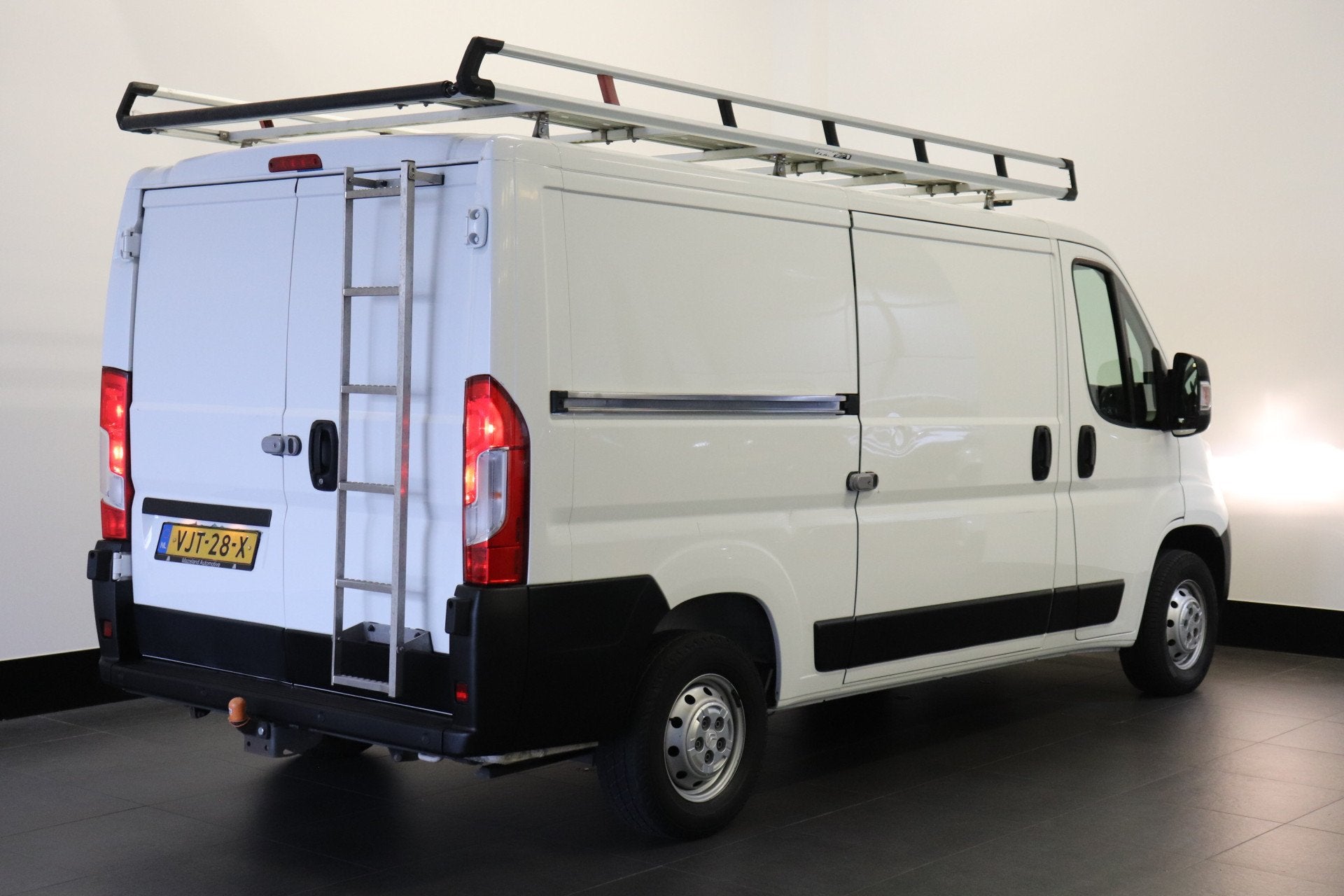 Citroën Jumper 2.2 BlueHDi 120PK L2H1 EURO 6 - Airco - Navi, Auto's, Voorwielaandrijving, Stof, Gebruikt, 4 cilinders