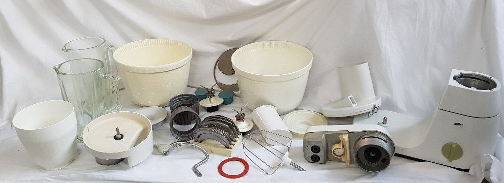 Veel onderdelen keukenmachine Braun, Verzenden, Gebruikt, 3 snelheden of meer