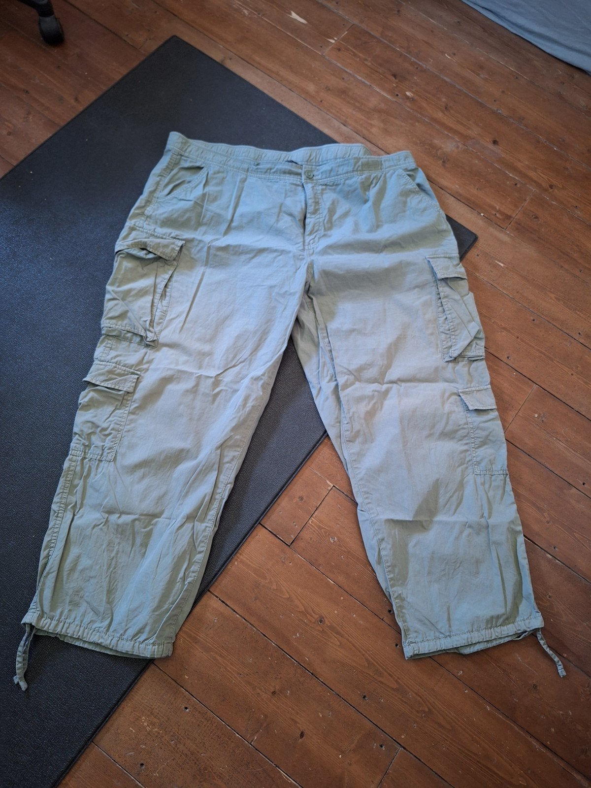 Clockhouse van C&A driekwart cargo broek, Kleding | Dames, Broeken en Pantalons, Maat 46/48 (XL) of groter, Driekwart, Gedragen
