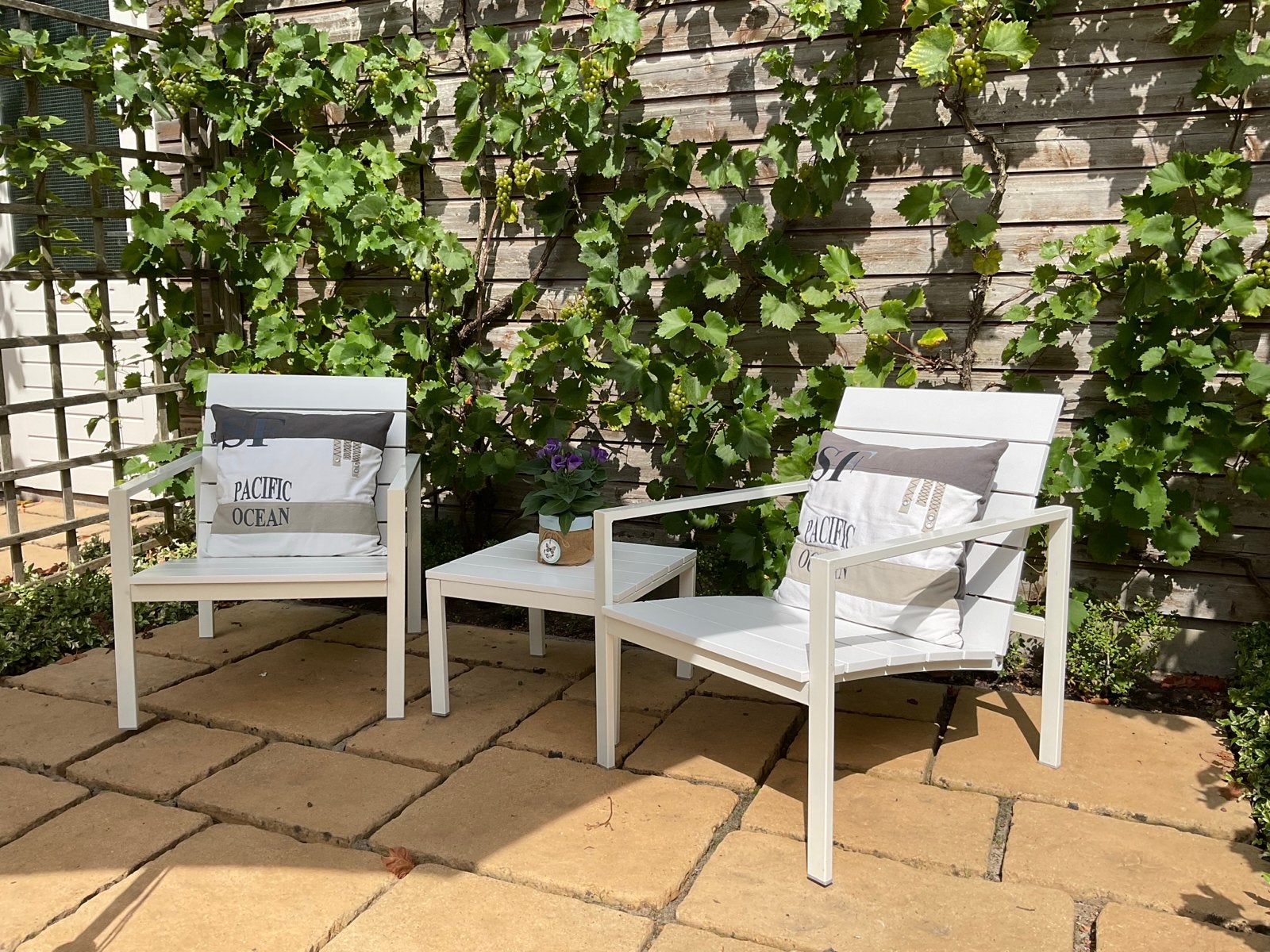 Tuinset: 2 Stoelen en Tafeltje, Tuin en Terras, Overige materialen, Zo goed als nieuw, Stoel, Tuinset