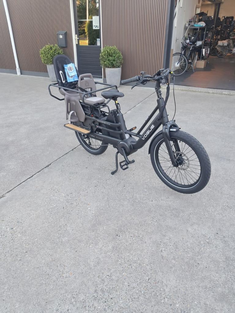Vogue Wonder longtail direct leverbaar in 3 kleuren € 1849,-, Fietsen en Brommers, Fietsen | Dames | Moederfietsen, 2 zitjes, Dubbele standaard