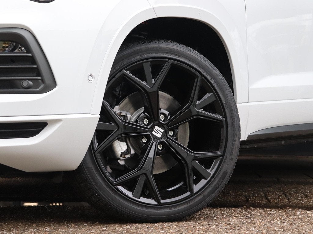 SEAT Ateca FR Business Intense 1.5 TSI 150PK DSG-7 | Trekhaa, Auto's, Seat, 15 km/l, 1498 cc, Zwart, 4 cilinders