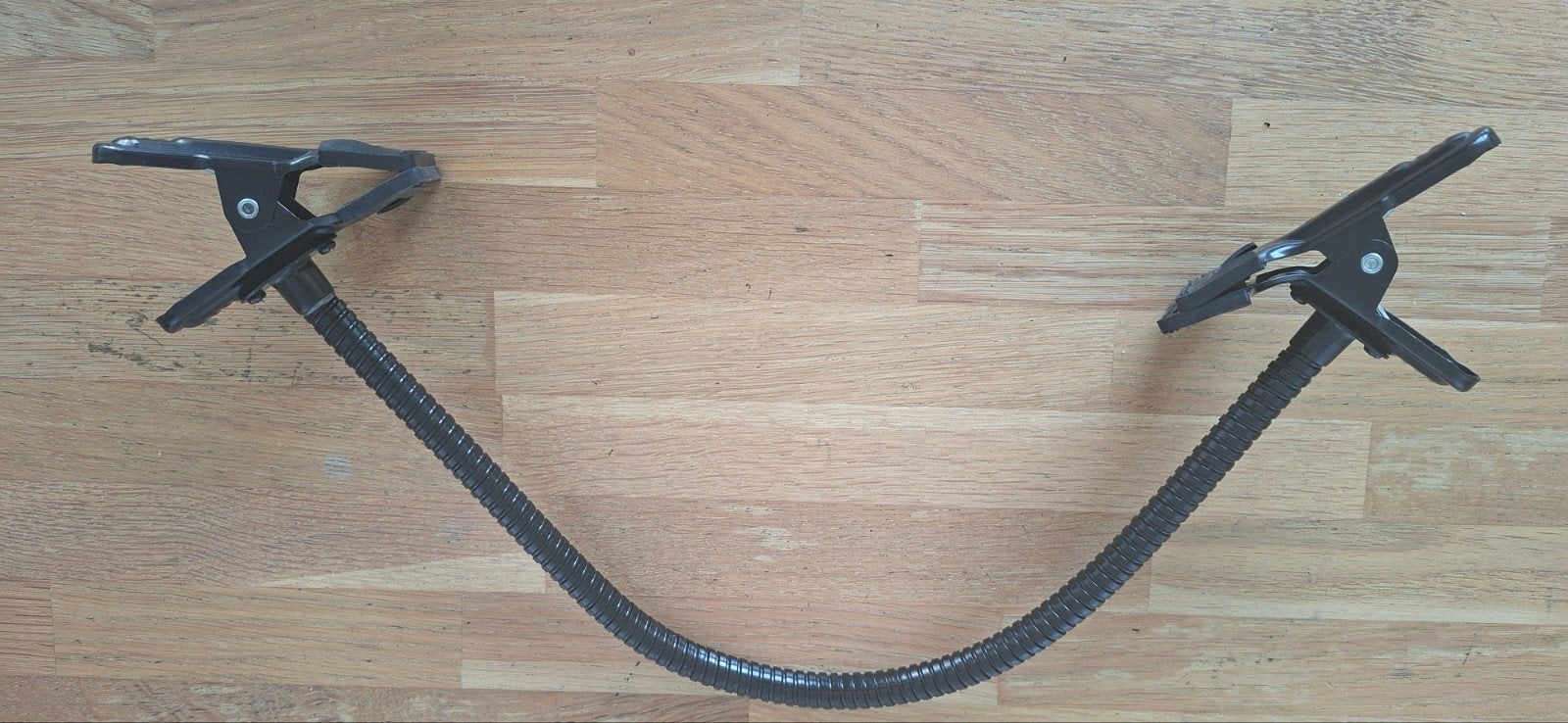 BUIGZAME ARM MET VEERKLEMMEN, Ophalen of Verzenden, Overige typen