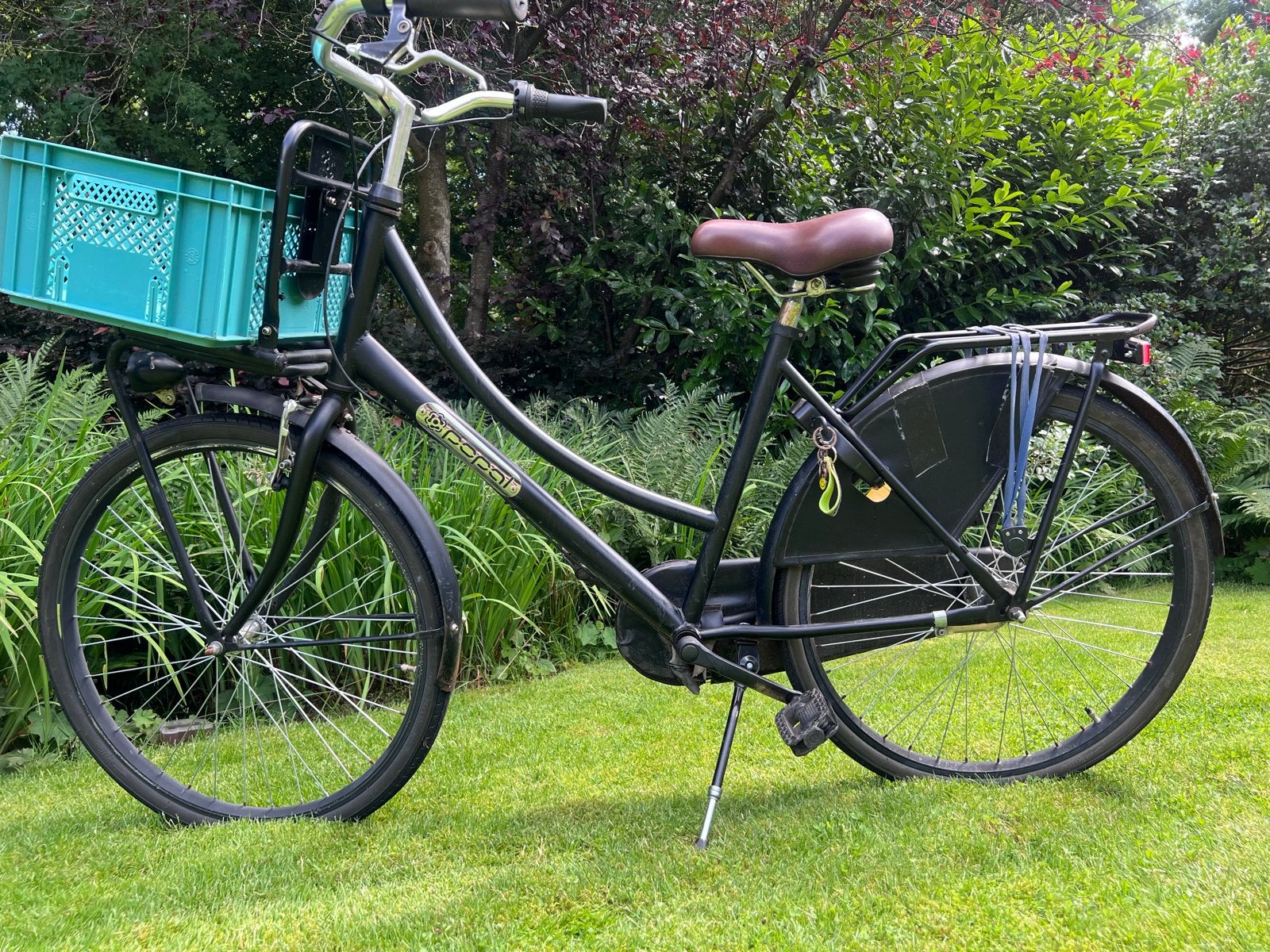 Gebruikte Popal meiden fiets met krat 26 inch, Ophalen, Gebruikt, 20 inch of meer