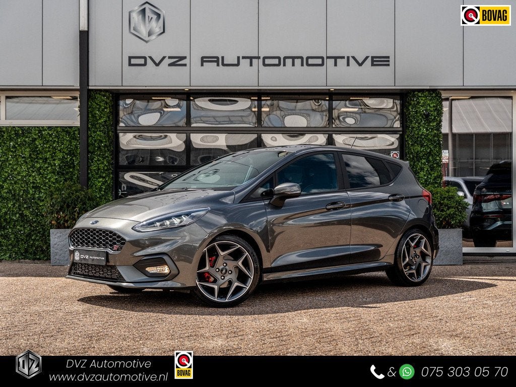 Ford Fiesta 1.5 EcoBoost 200PK ST-3 | Recaro | B&O Sound | L, Voorwielaandrijving, Zwart, Automatische klimaatregeling, Origineel Nederlands