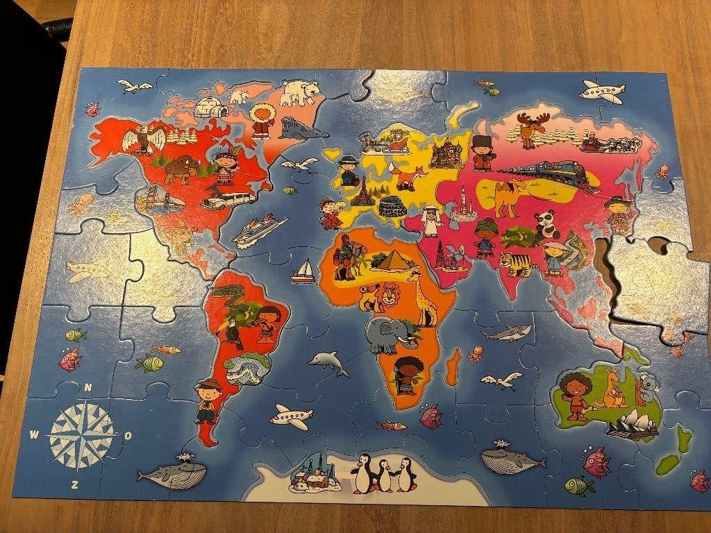 Educatieve wereldpuzzel van 40 stukken, Ophalen of Verzenden, Zo goed als nieuw, Puzzelen