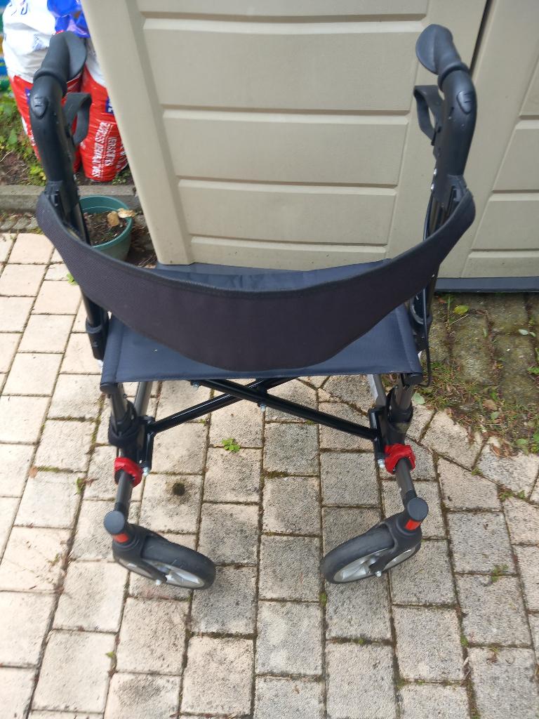 rollator VERMEIREN Quadri light, Verzenden, Opvouwbaar, Gebruikt