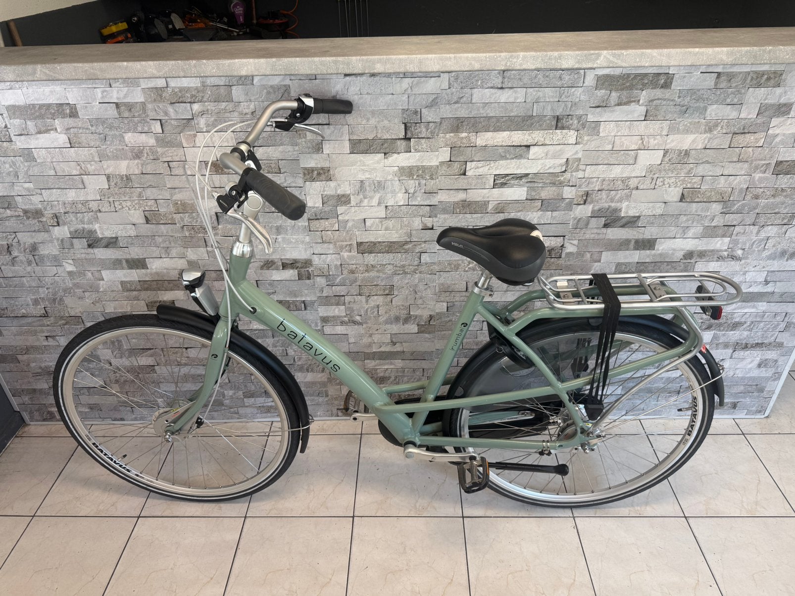 Batavus Damesfiets D57cm. V7., Fietsen en Brommers, Ophalen, Gebruikt, Batavus, 56 cm of meer