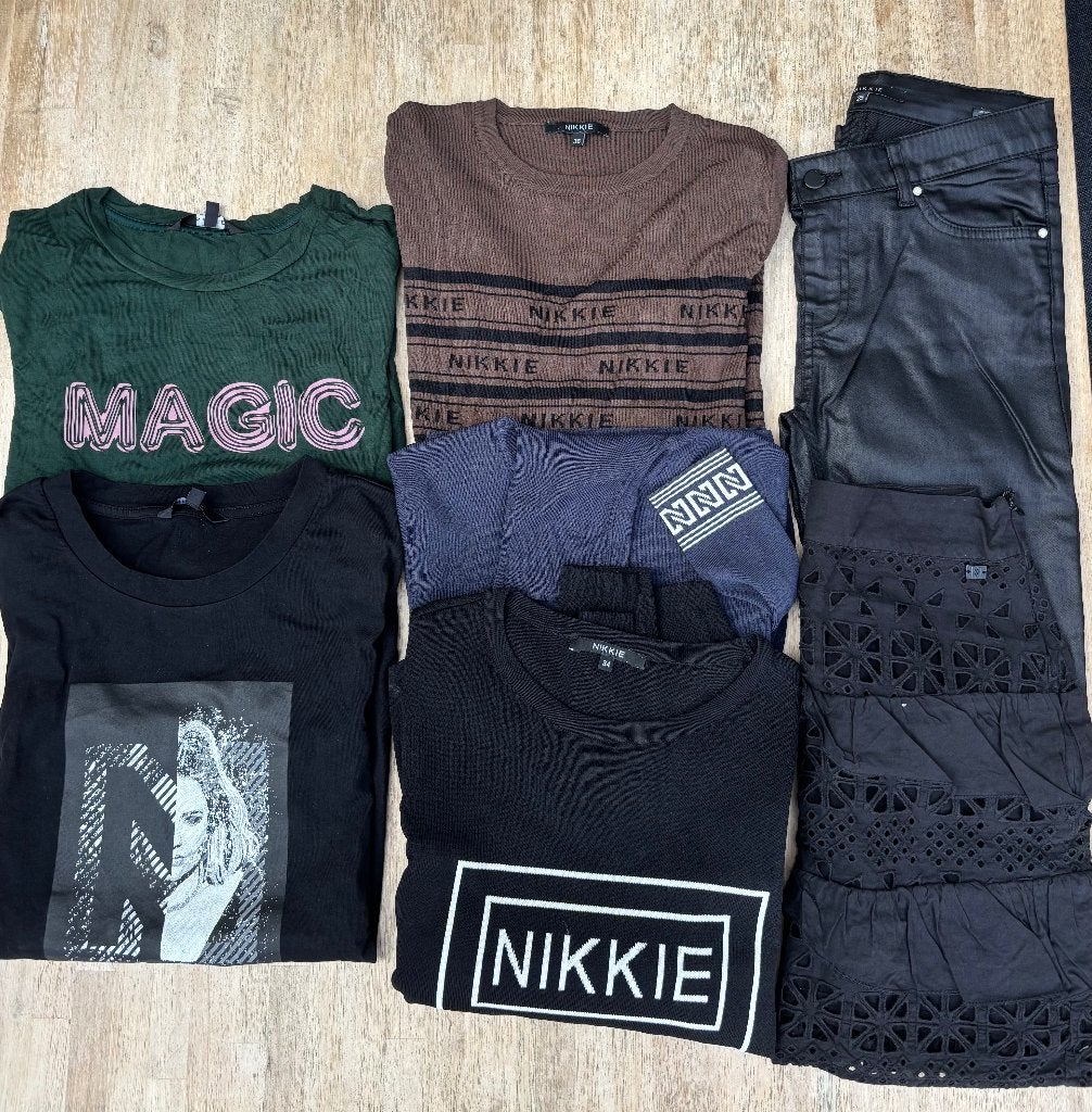 Kleding pakket Nikkie maat XS, Verzenden, Zo goed als nieuw, Maat 34 (XS) of kleiner