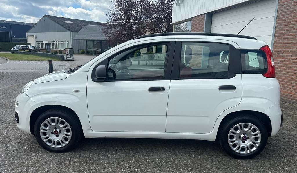 Fiat Panda Twinair 85 2012 Wit LEES ADV schade, Auto's, Fiat, Voorwielaandrijving, Euro 5, Stof, 40 €/maand