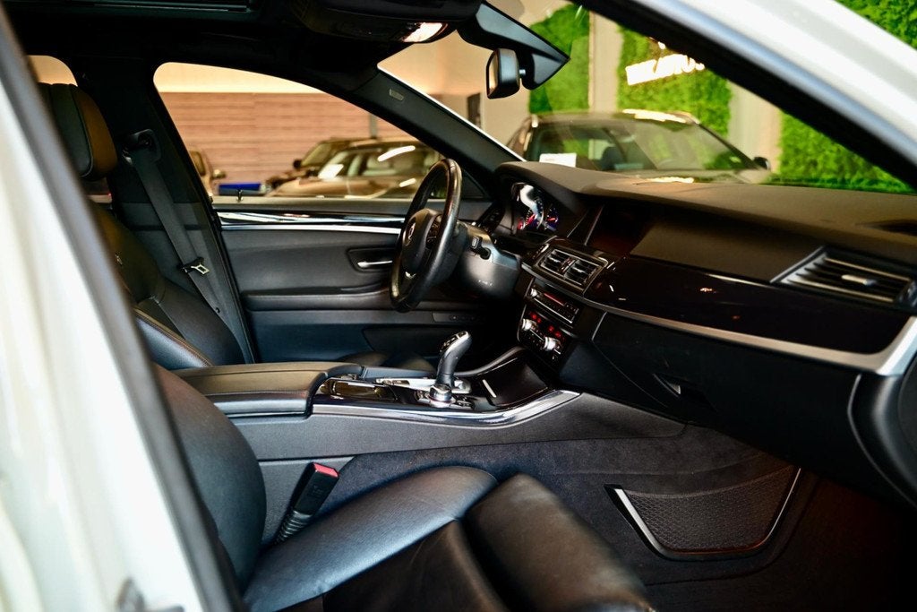Alpina D5 Touring - Panoramadak - Comfortstoelen - Achteruit, Auto's, Alpina, Automaat, Achterwielaandrijving, Gebruikt, Zwart