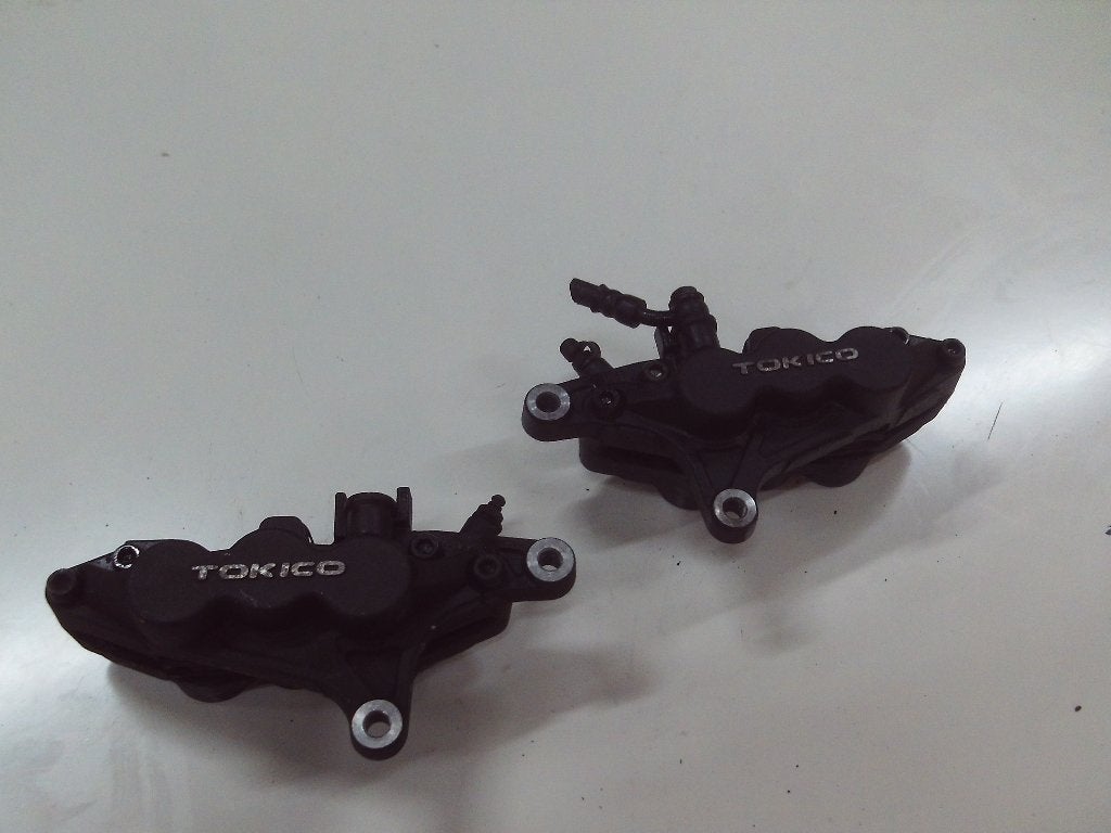 set TOKICO 6 zuiger remklauwen van kawasaki ZX9R 98-01, Motoren, Ophalen of Verzenden, Gebruikt