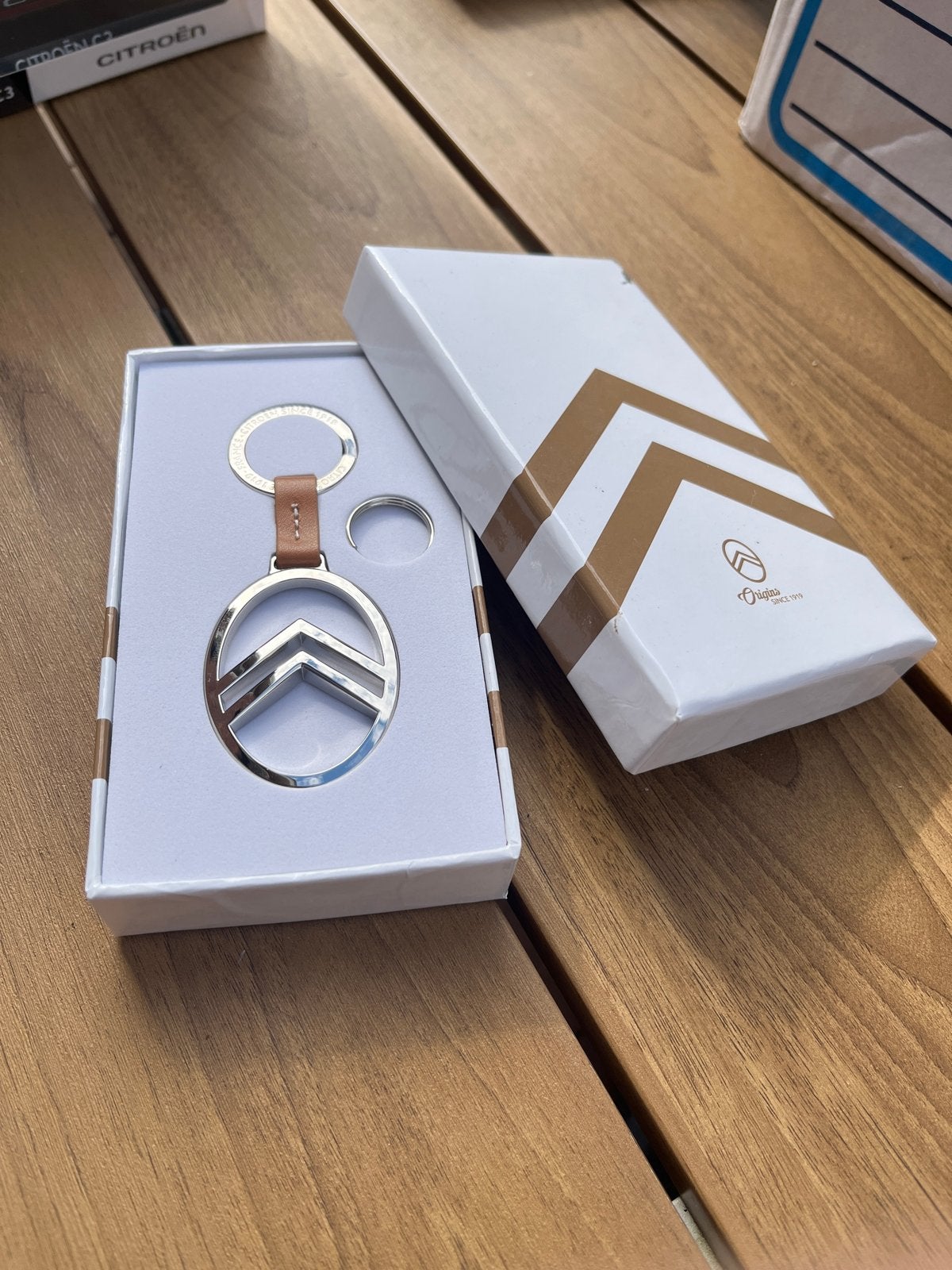 Citroën Sleutelhanger - Nieuw in Doos, Ophalen of Verzenden, Nieuw