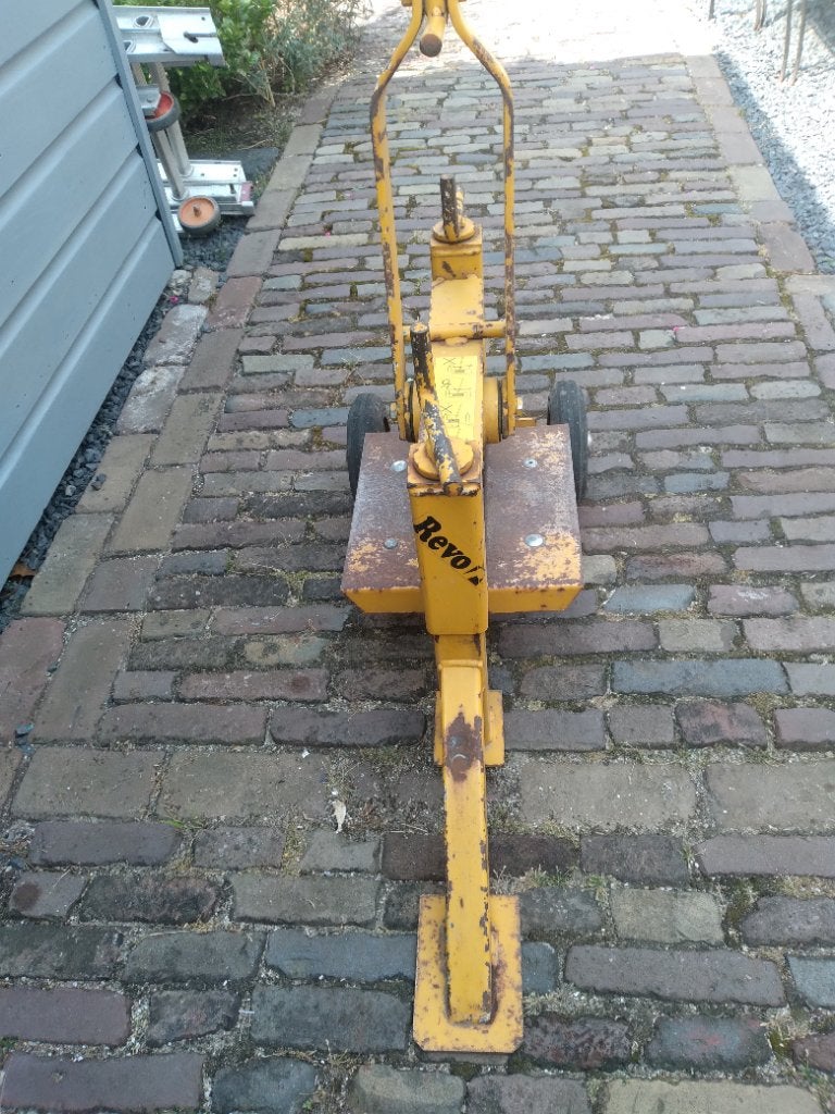 Stenenknipper, Ophalen, Gebruikt