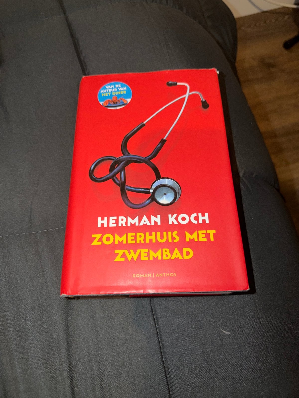 Zomerhuis met Zwembad - Herman Koch (Zo goed als nieuw), Ophalen of Verzenden, Zo goed als nieuw