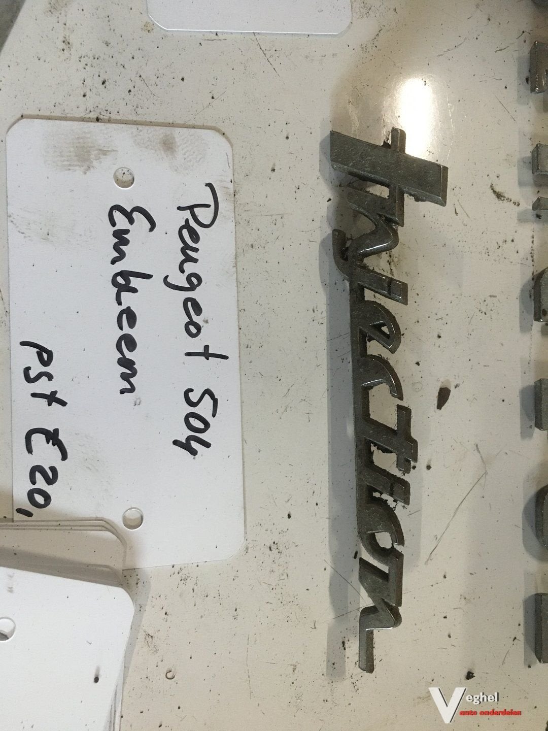 Peugeot 504 diverse embleems, Auto-onderdelen, Gebruikt, -, -, Ophalen of Verzenden