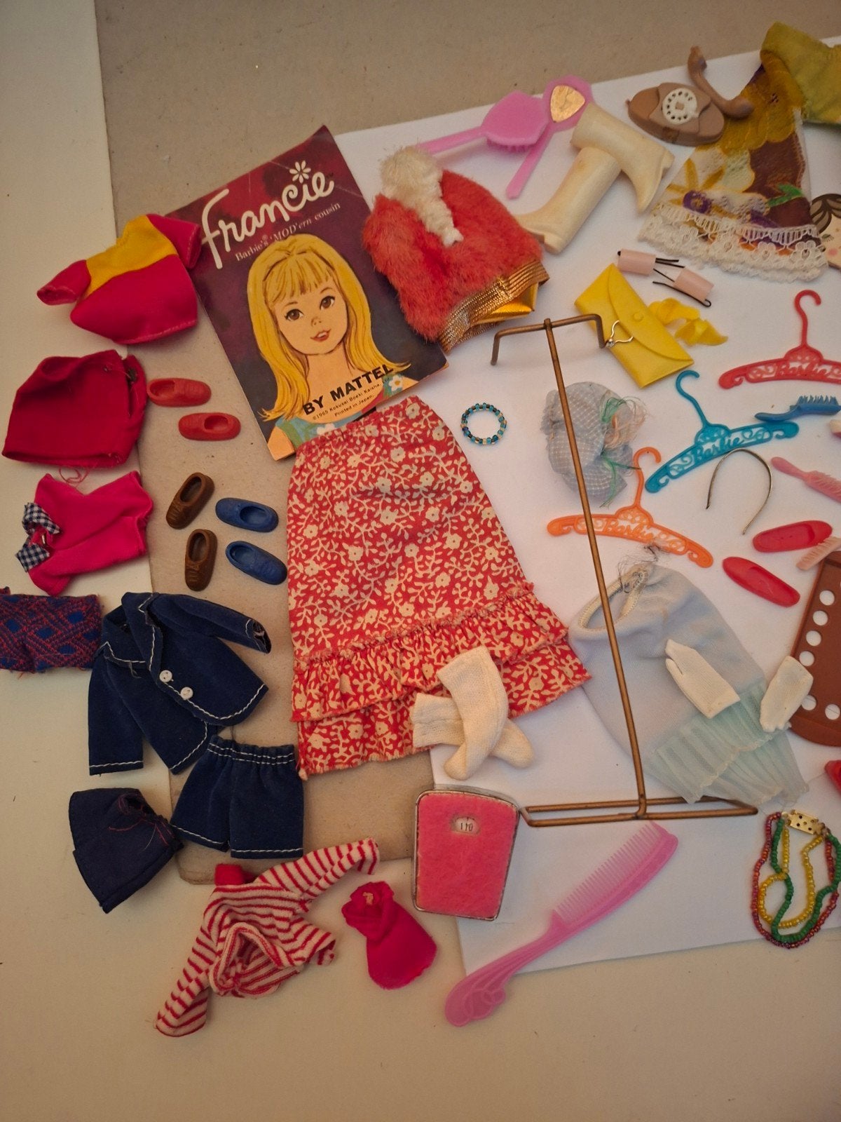 Foto 3 van barbie doll spulletjes accessoires francie mattel
