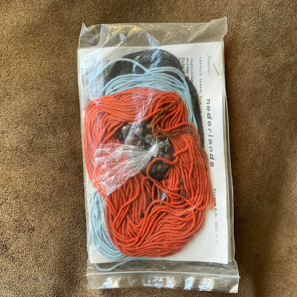 Vintage Lanarte macramé pakket voor een halsketting 🧡🩵🤎, Overige thema's, Overige typen, Textiel, Nieuw